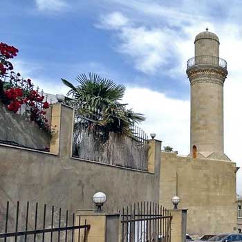 Beyler Mosque Baku, Azerbaijan. Baylar Mosque In Baku